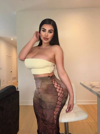 Full leaked Savala tee page private onlyfans photo