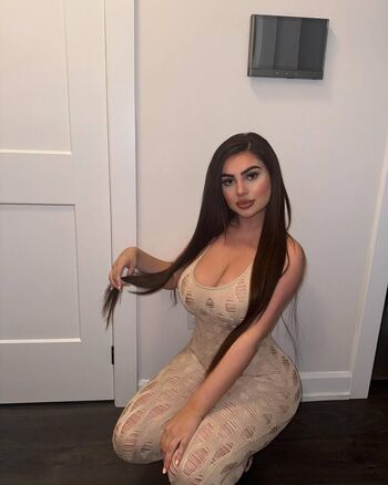 Full leaked Savala tee page private onlyfans photo