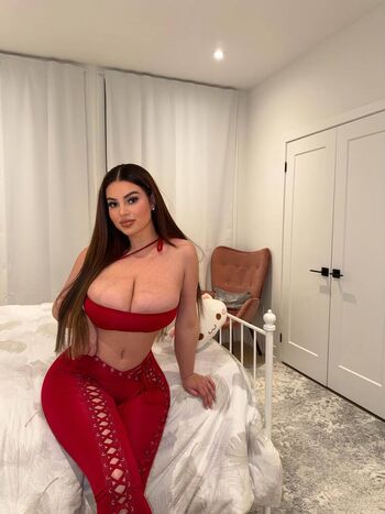 Full leaked Savala tee page private onlyfans photo
