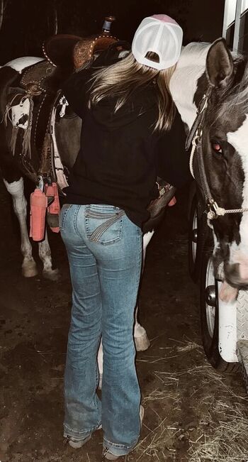 Full leaked Savana keune page private onlyfans photo