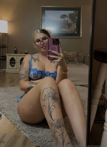 Full leaked Savanna gray private photo
