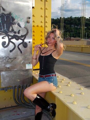 Full leaked Savannah rose private photo