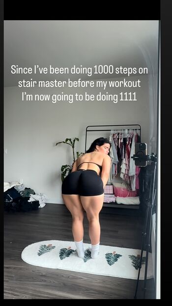 Full leaked Savliftss private onlyfans photo