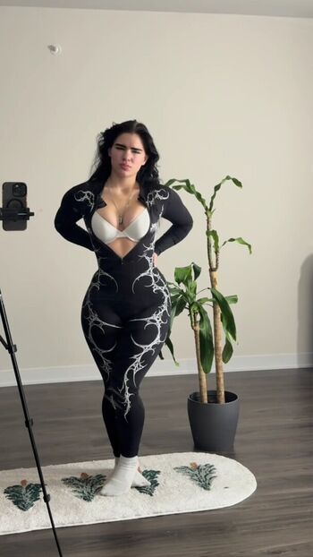 Full leaked Savliftss private onlyfans photo