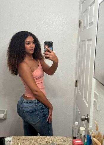 Full leaked Savzilla private onlyfans photo