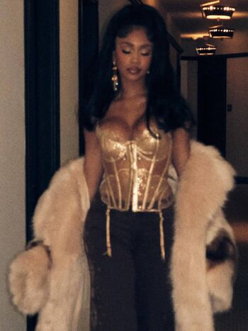 Full leaked Saweetie private onlyfans photo