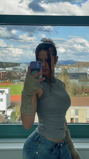 Full leaked Sazilpips private onlyfans photo