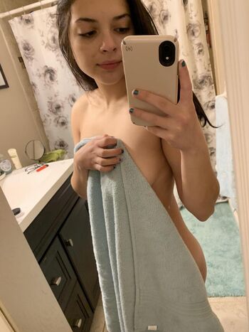 Full leaked Scarltwtch private photo