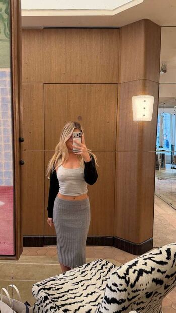 Full leaked Scarlet aviram private photo
