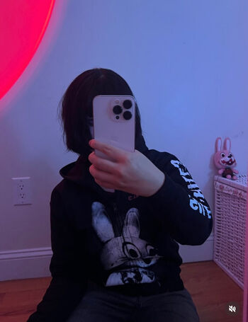 Full leaked Scarletkiri private photo