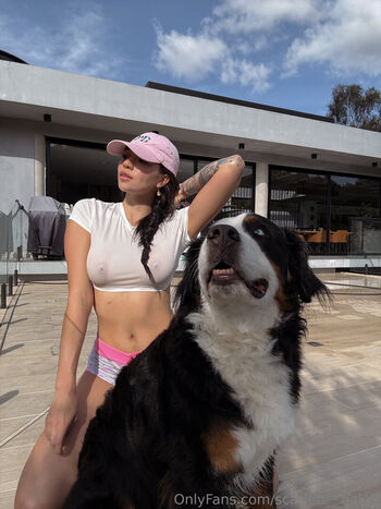 Full leaked Scarlett baker private onlyfans photo