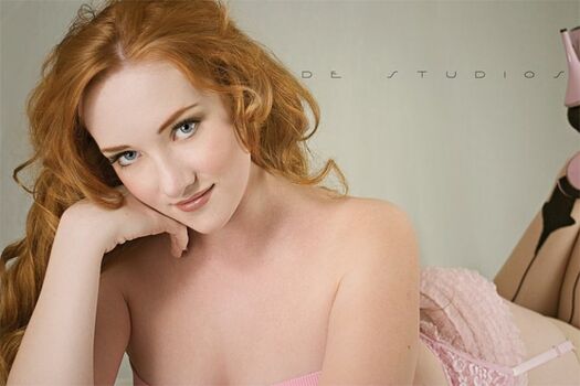 Full leaked Scarlett pomers private photo
