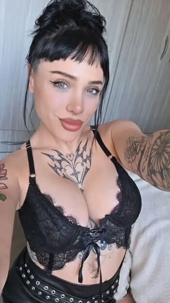 Full leaked Scarlett rose private photo