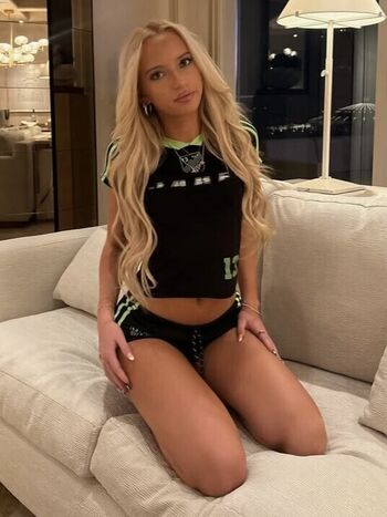 Full leaked Scarlettstormm private photo