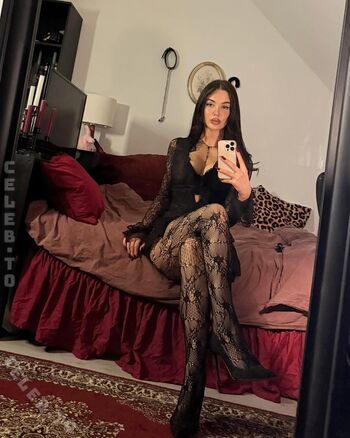 Full leaked Scarlettzofi private onlyfans photo