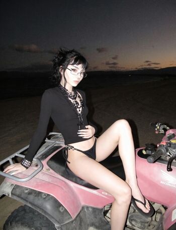 Full leaked Scarxvamp private photo