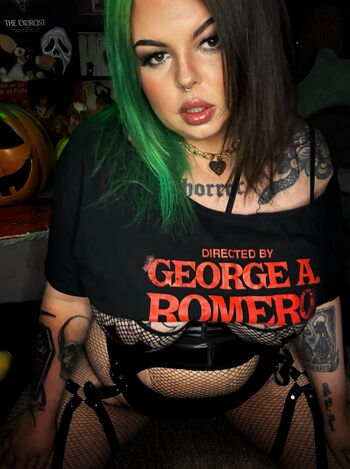 Full leaked Scary zara mary private onlyfans photo