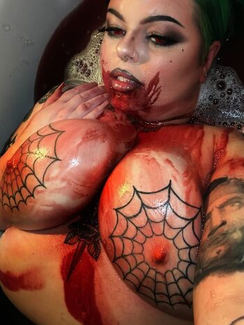 Full leaked Scary zara mary private onlyfans photo