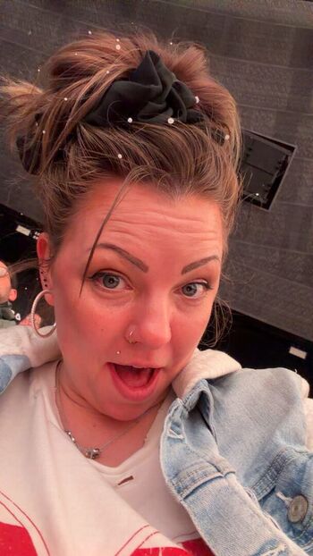 Full leaked Schatzie page private onlyfans photo