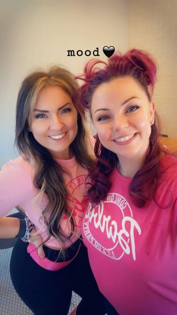 Full leaked Schatzie private onlyfans photo