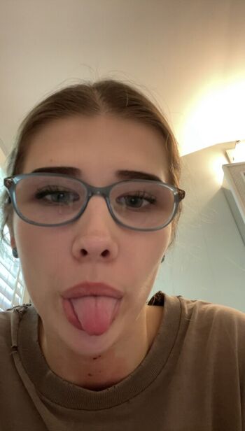Full leaked Schnooooooooodle private photo