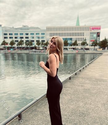 Full leaked Schwester anna private onlyfans photo