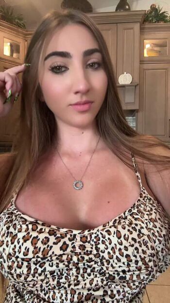 Full leaked Schylar vixen page private photo