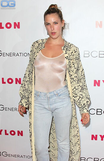 Full leaked Scout larue willis private photo