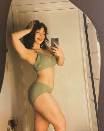 Full leaked Se mi private photo