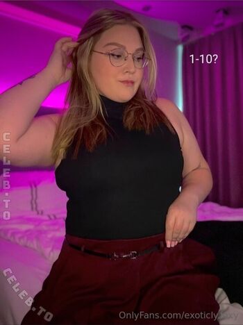 Full leaked Secret maya spielt private photo
