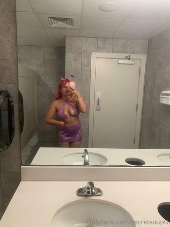 Full leaked Secretsoup private photo