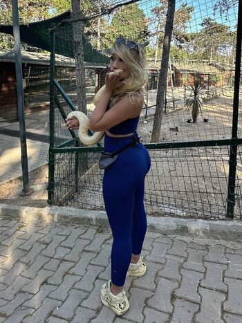 Full leaked Seda aktuglu private onlyfans photo