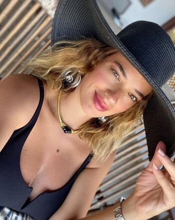 Full leaked Seda bakan page private onlyfans photo