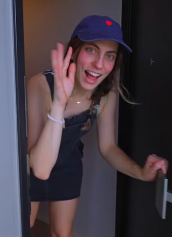 Full leaked Seerasan private onlyfans photo