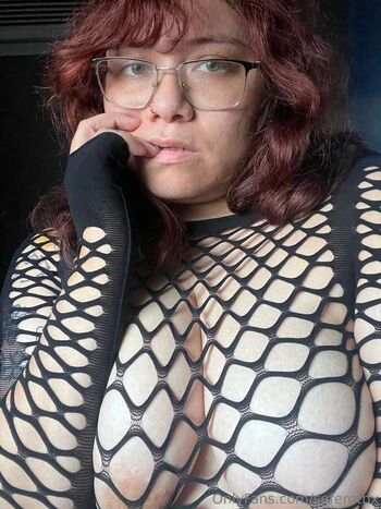 Full leaked Seferoth private onlyfans photo