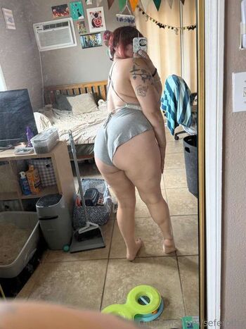 Full leaked Seferoth private onlyfans photo