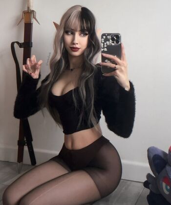 Full leaked Selebunni page private photo