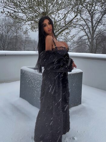 Full leaked Selena black private onlyfans photo