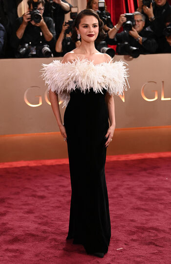 Full leaked Selena gomez  page private onlyfans photo