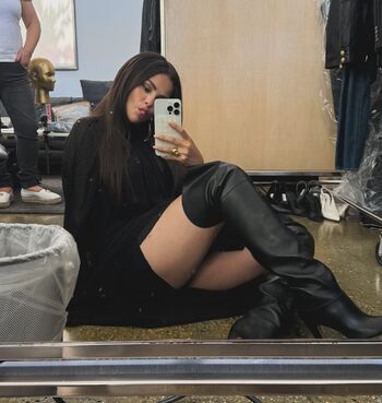 Full leaked Selena gomez  page private onlyfans photo