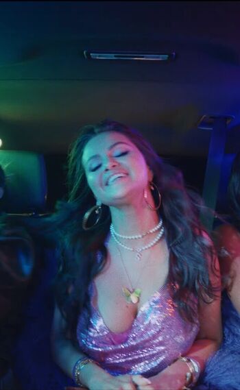 Full leaked Selena gomez page private photo