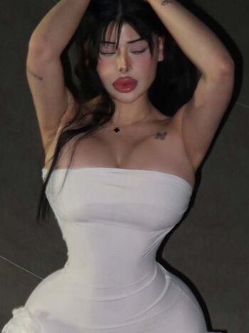 Full leaked Selenaamontoyaa private onlyfans photo