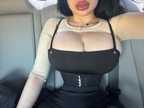 Full leaked Selenaamontoyaa private onlyfans photo