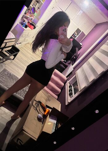 Full leaked Selenalenaxo private onlyfans photo