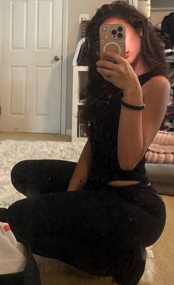 Full leaked Selenalenaxo private photo