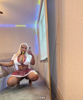 Full leaked Selenealeche private photo