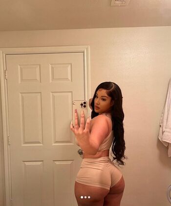 Selenealeche69