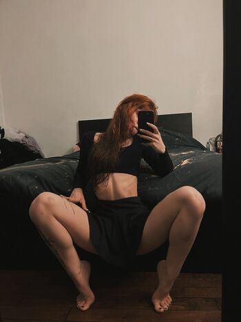 Full leaked Selenophiliaa private onlyfans photo