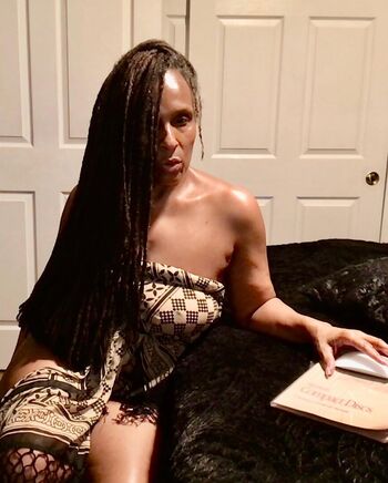 Full leaked Selethea jones private onlyfans photo