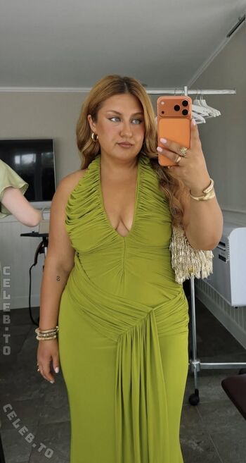 Selfiesandra